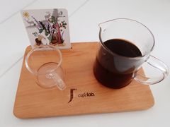 -J's Cafe Lab