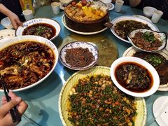 -巴人汇三篇小龙虾江湖菜(李家沱店)