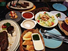 -DEEP·深美式餐吧(五棵松华熙LIVE店)