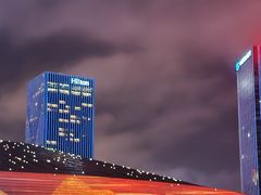 -东港音乐喷泉广场