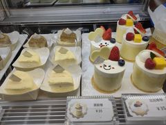-花花卷卷·鲜食蛋糕(静安久光百货店)