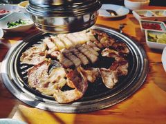 -唯成•韩国炭火烤肉 유성고기