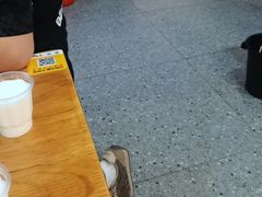 -黄小串·烤串海鲜涮牛肚(升龙广场店)
