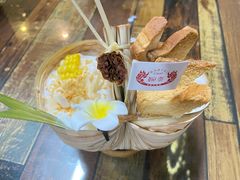 香水椰子冰沙-婉泰·特色小吃·舂鸡脚(告庄二店)