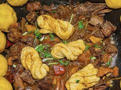 -万里闯关东铁锅炖菜馆(高新旗舰店)