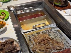 -新艺自助美食城(中山路店)