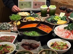 -三出山火锅(南京万象天地店)