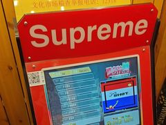 -伯爵·沉浸式超级密室·直营店