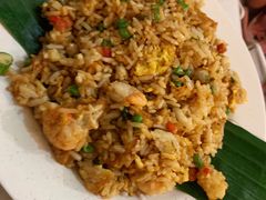 -大树下海鲜饭店