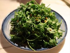 芹菜苗海胆-日丰园海肠水饺·老字号大连海鲜(银泰城店)