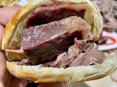 -闫家驴肉老店(华电一校店)