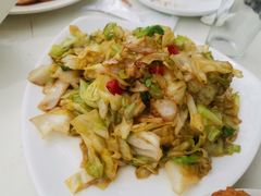 炒圆白菜-望湖烤鱼