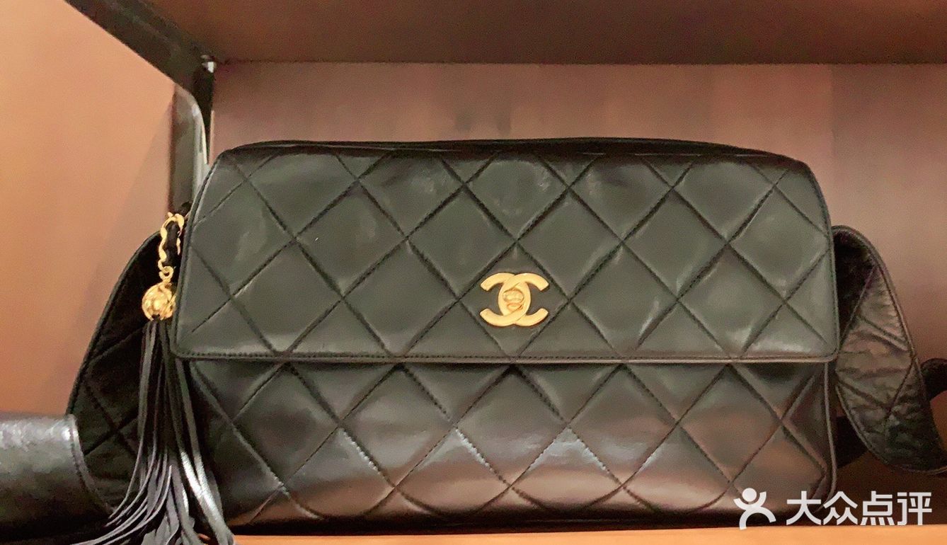 比专柜香奈儿还多的中古店