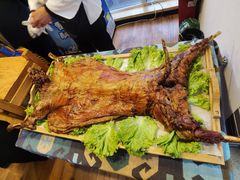 -乌托邦轰趴日租聚会别墅(先生的院子店)