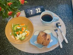 -李与白包子铺(桐梓林店)