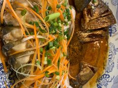 -梓檚中餐厅湖北菜小龙虾武昌鱼排骨藕汤(黄鹤楼店)