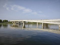 -灞河西岸滨河公园