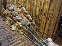 -老东镇啤酒屋海鲜加工·蒸汽海鲜·海鲜烧烤(台东店)