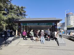 -泉城广场