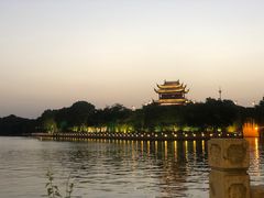 -聚汇三少·龙虾·中餐厅(莫邪路新天地店)