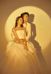 -索菲亚婚纱摄影