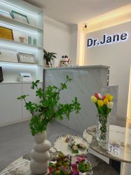 -Dr·Jane皮肤管理中心