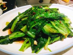 豆豉鲮鱼炒油麦菜-巡味顺德菜(龙华壹方城店)