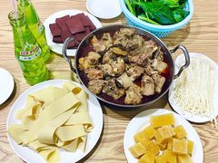 锅仔排骨-老殷锅仔