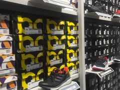 -阿迪达斯(八方汇精品优惠店)