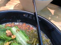 -桂在香知桂林米粉(南岗松雷店)