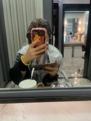 -AKOZO Beauty Salon