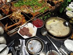-山地居烤全羊·柴火鸡(大坪-半山公馆店)