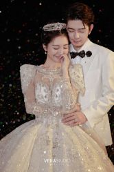 -至臻微拉婚纱摄影