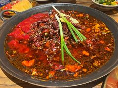 -旧街市鲜货老火锅(大光路店)