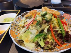 -铭牛烧肉·和牛海鲜自助(高新月牙湖店)
