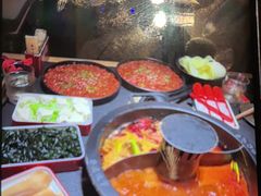 -晓宇重庆火锅(西安荟聚店)