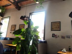 -东家小院金汤酸菜鱼(南阳路店)