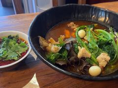 -万记麻辣烫国展总店