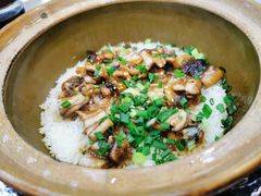 拆骨黄鳝饭-红星光发煲仔饭(文海店)