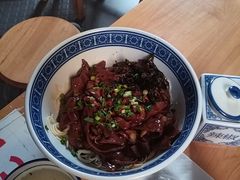 -沪西老弄堂面馆(定西路店)