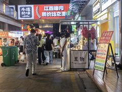 -万达广场(南昌红谷滩店)