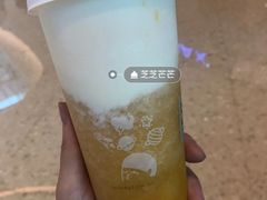 芒果果肉-喜茶(广州天汇igc店)