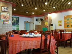 大堂-化州大众美食城(宝安老牌店)