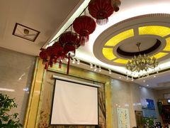 -三姐妹·海鲜大排档