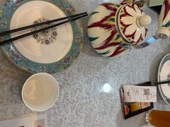 -汗腾格里·风味餐厅(新疆驻京办店)