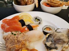 -圣丰索菲特·2 On 988 Café 自助餐厅
