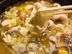 -山城外·非遗酸菜鱼(财富中心店)