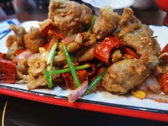 -虾弄弄海派小龙虾·牛羊蝎子火锅