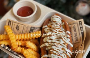Italian Meat Sauce Hot Dog