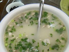 -丁里羊肉小镇(天鹅湖总店)